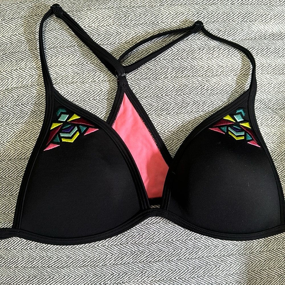 PINK Victoria’s secret swimsuit top